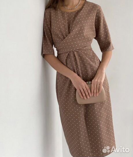 Платье женское новое 44-46 лиразмер