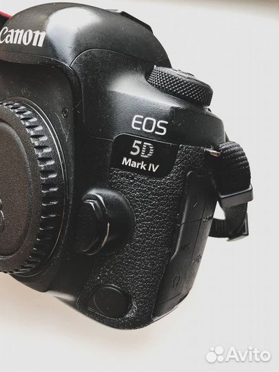 Canon eos 5d mark iv