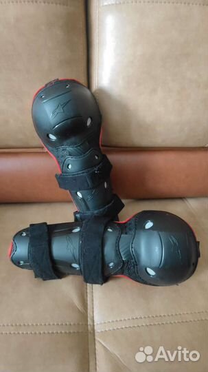 Защита на ноги alpinestars