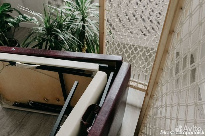 Кушетка для наращивания ресниц