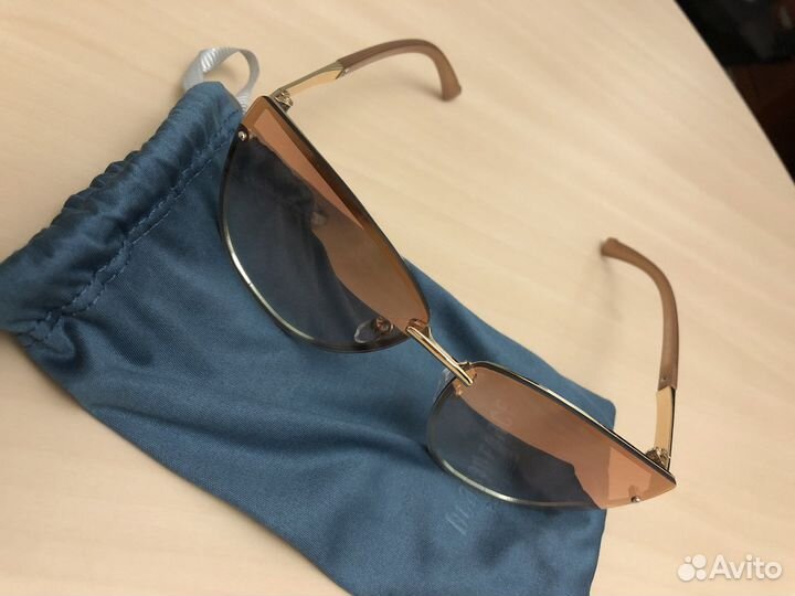 Солнцезащитные очки женские