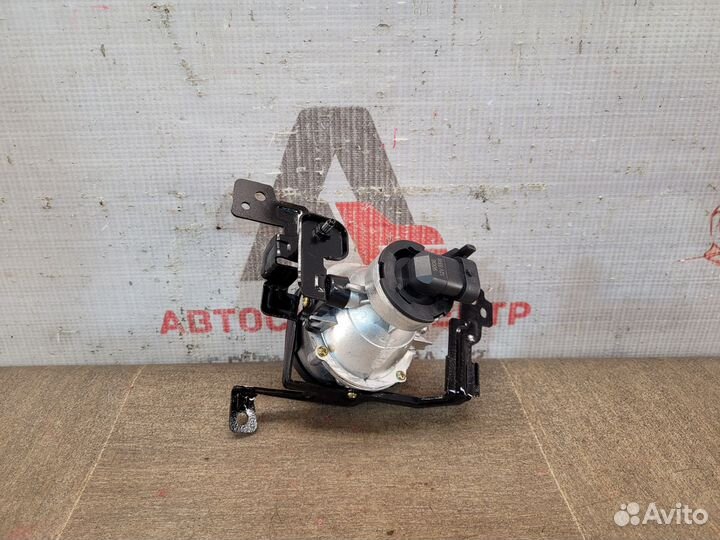 Туманка правая Hyundai Solaris 2 линзованная