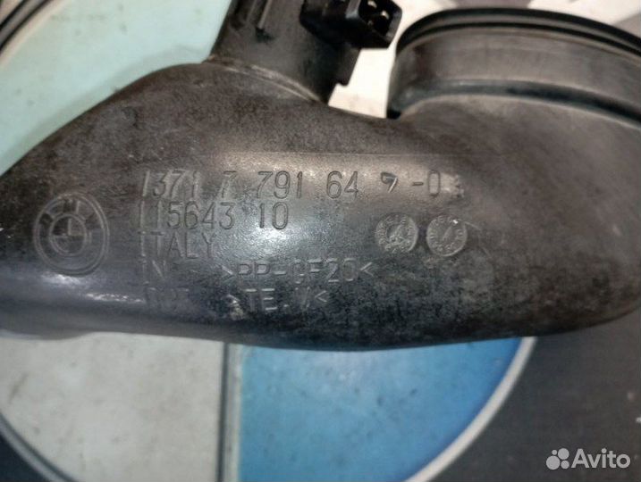 Патрубок интеркулера Bmw 3 E90