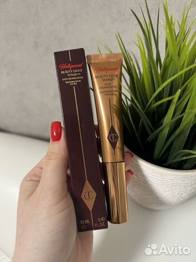 Charlotte tilbury кремовый хайлайтер pillow talk
