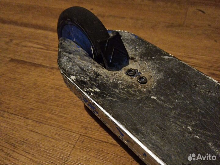 Дека для трюкового самоката