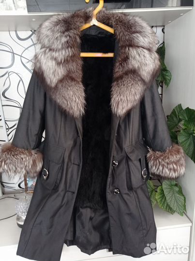 Пальто женское 46 48 бу