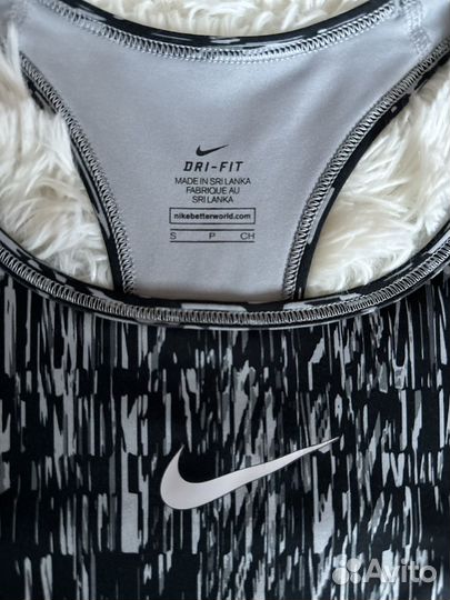 Спортивный топ nike s