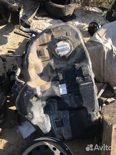 Топливный бак бензобак Бмв f10 дизель Бмв f20