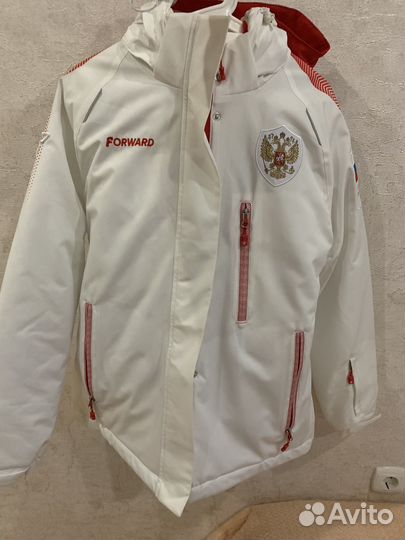 Зимняя куртка forward S