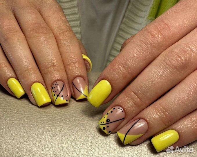 Маникюр