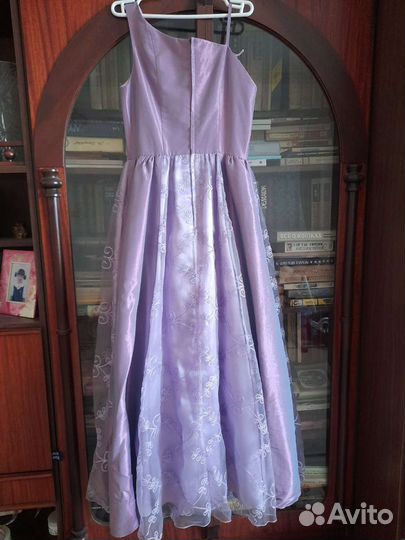 Платье нарядное