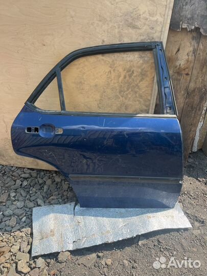 Дверь на honda accord