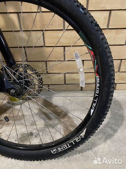 Велосипед gt avalanche comp