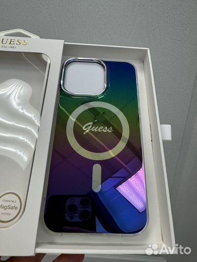 Чехол на iPhone 15 pro max guess