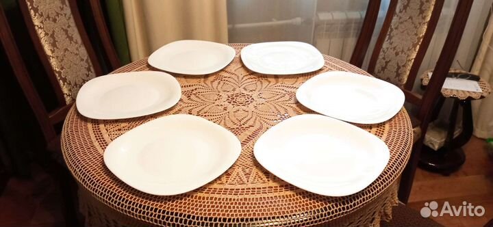 Набор столовой посуды на 6 персон