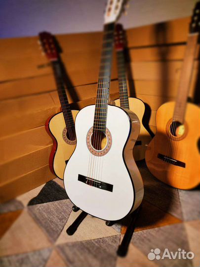 Гитара классическая