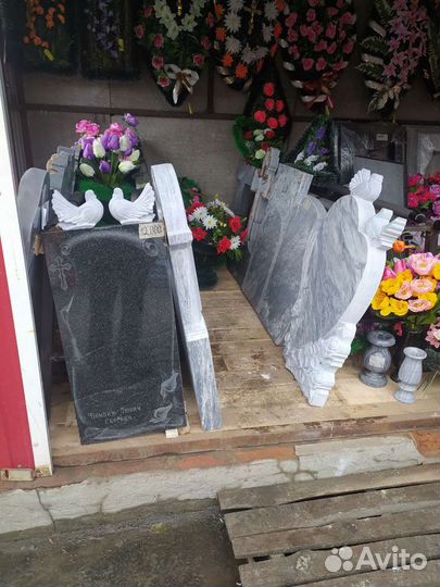 Резные памятники гранит мрамор