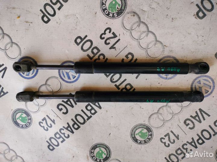 Газовый упор крышки багажника Audi A4 B7