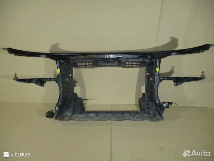 Рамка радиатора на audi A3 8PA AUD