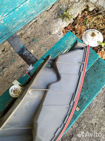 Фонарь задний правый hyundai solaris 1