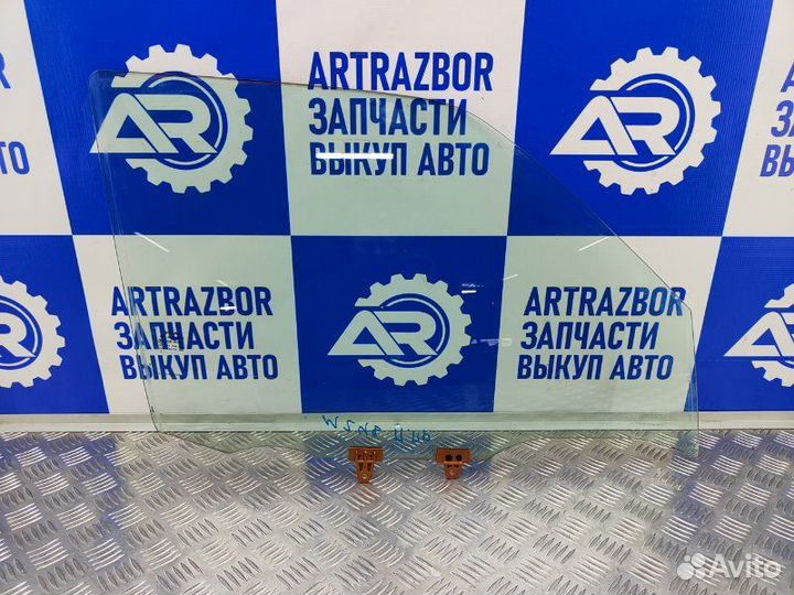 Стекло двери передней правой Nissan Juke YF15 1.1