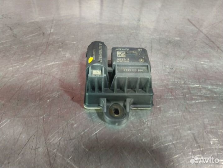 Реле свечей накала Mercedes E-Class W212 OM651 2.2