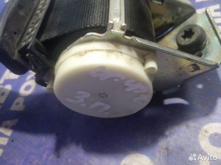 Задний правый ремень безопасности Ford Focus 2