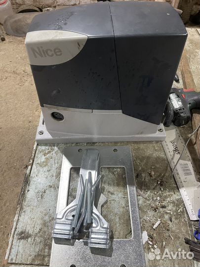 Привод для откатных ворот