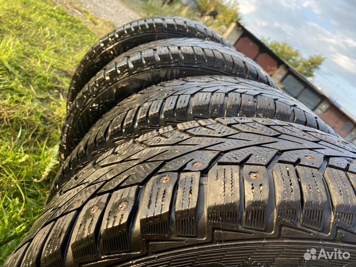 Gislaved NordFrost 100 SUV 215/65 R16 102T