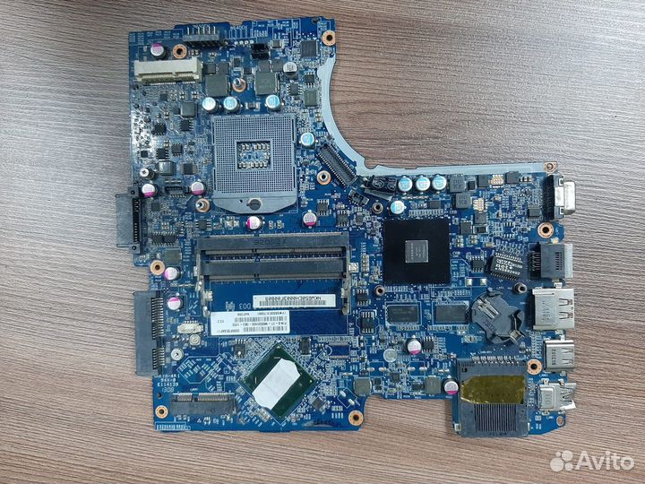 Материнская плата 6-71-W65E0-D03