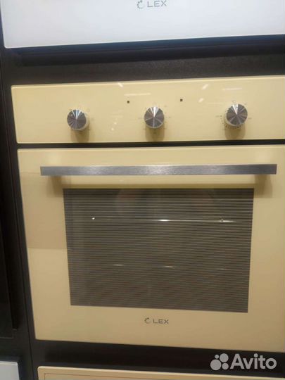Духовой шкаф
