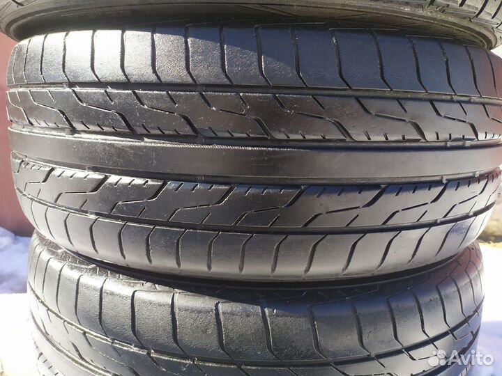 Toyo DRB 205/50 R17