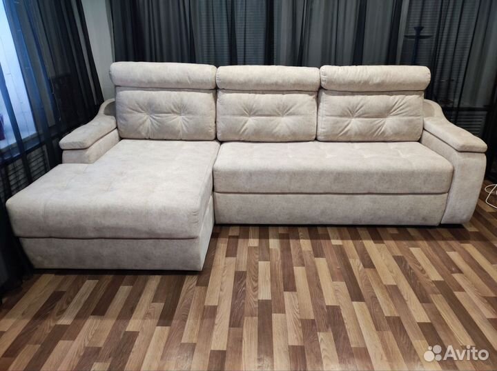 Большой угловой диван бу