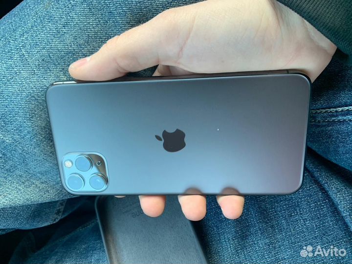 iPhone 11 Pro Max, 64 ГБ