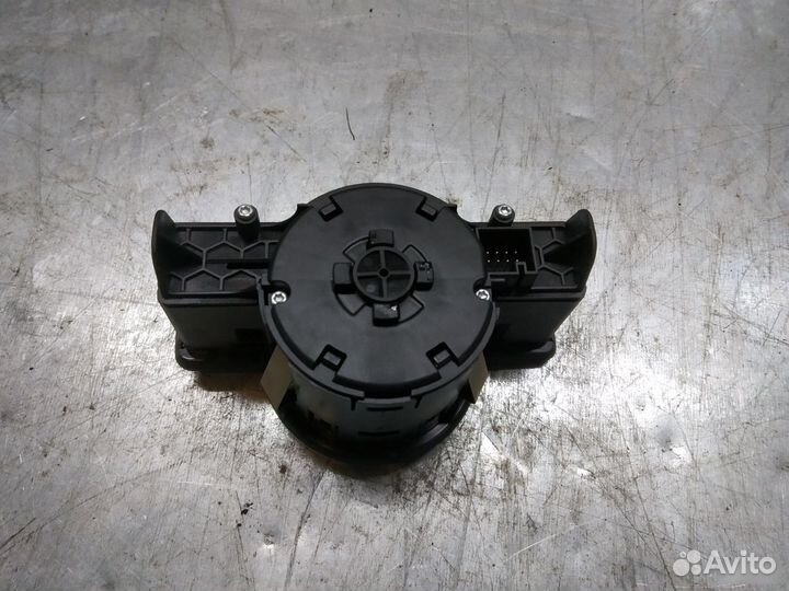 Блок управления светом Mercedes-Benz E-Class W212