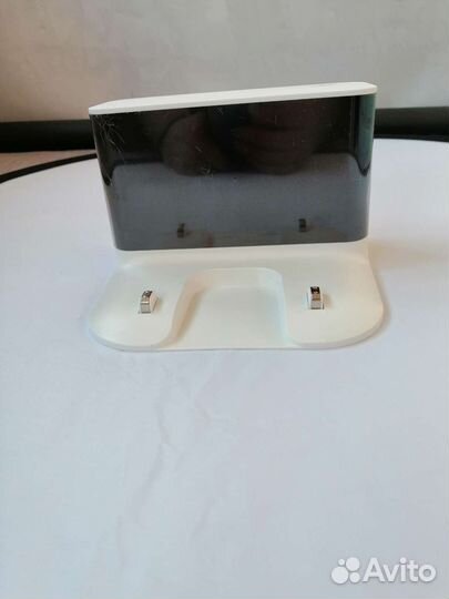 Зарядная док станция