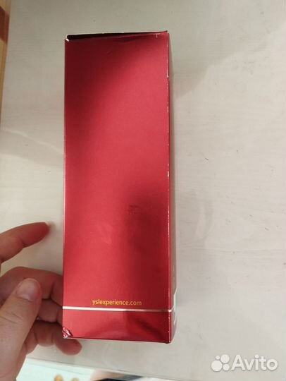 Yves Saint Laurent ManifestoRed