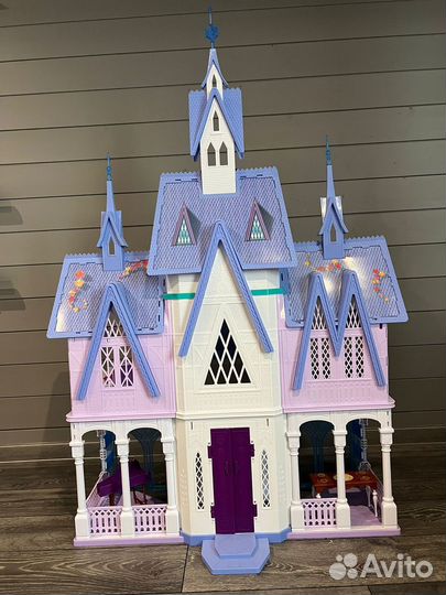 Игрушка Замок