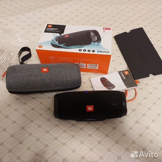 Колонка jbl charge 3