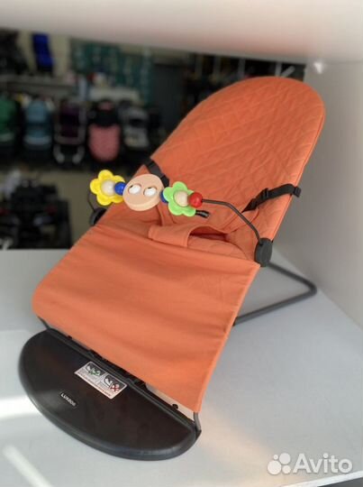 Шезлонг детский