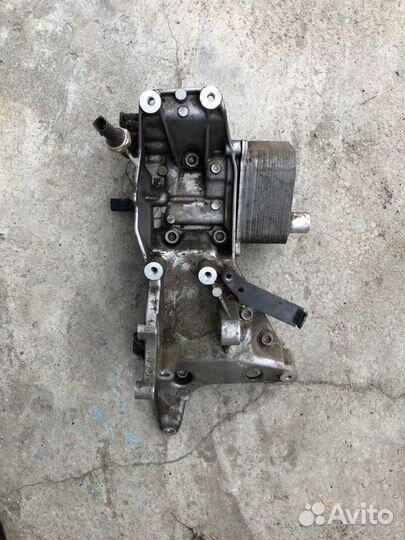 Корпус масляного фильтра Ауди А4 Б8