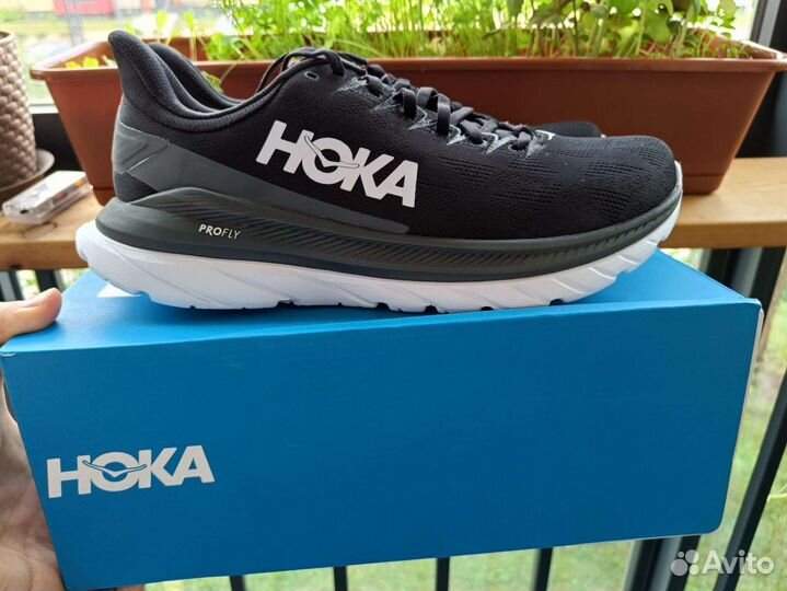 Hoka Mach 4 (US 10)