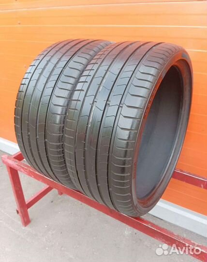 Pirelli P Zero PZ4 255/30 R20 92Y