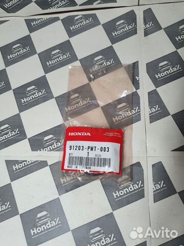 Сальник редуктора заднего левый Honda CR-V