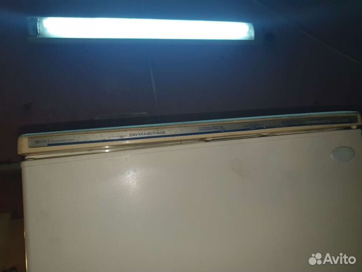 Холодильник на запчасти