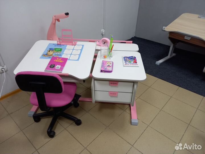 Растущая парта и стул