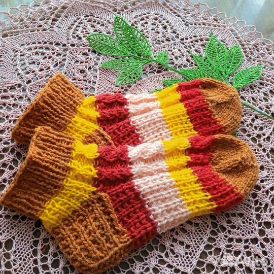 Носки ручной вязки