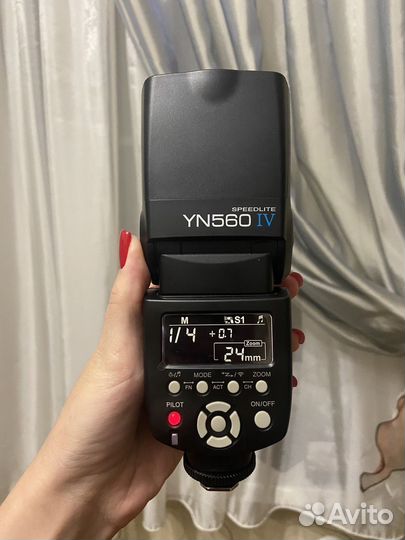 Вспышка YongNuo Speedlite YN-560 IV