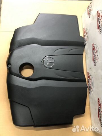 Крышка декор двигателя Mercedes W213-205