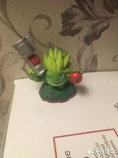 Skylanders trap team food fight